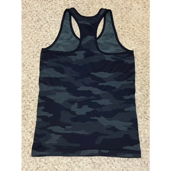 Athleta Women Speedlight Black Camo Racerback Tank Top Size Medium M EUC - Picture 4 of 4